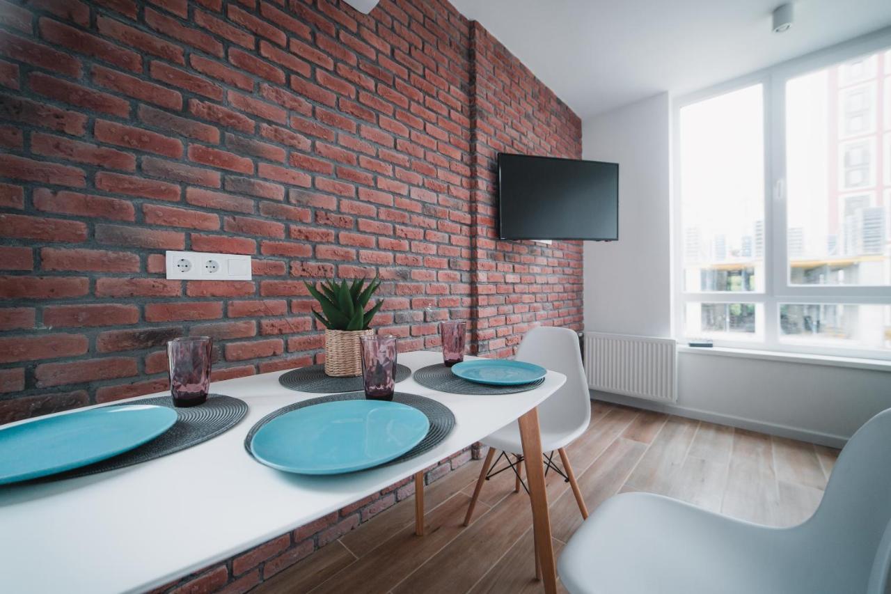 Kostjukowski Apartments Shevchenka 60 Lwów Zewnętrze zdjęcie